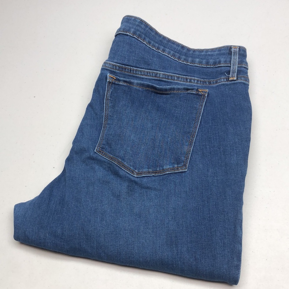 OLD NAVY MID-RISE POWER SLIM STRAIGHT JEANS 18/34x29 ⚓️